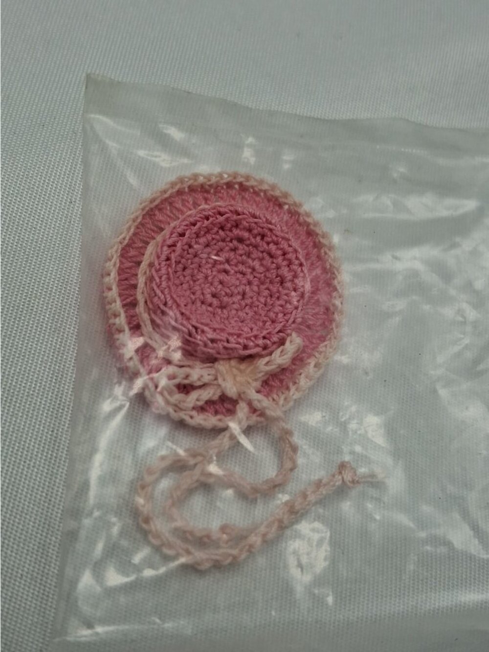 Vintage Miniature Dollhouse Hand Crocheted Hat, Pink, Sunhat, 1.25" diameter
